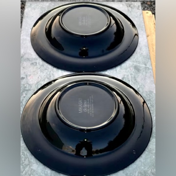 Vintage (set of 2) Discontinued Mikasa Galleria OPUS BLACK 9.5" Soup Salad Bowls - Picture 10 of 10